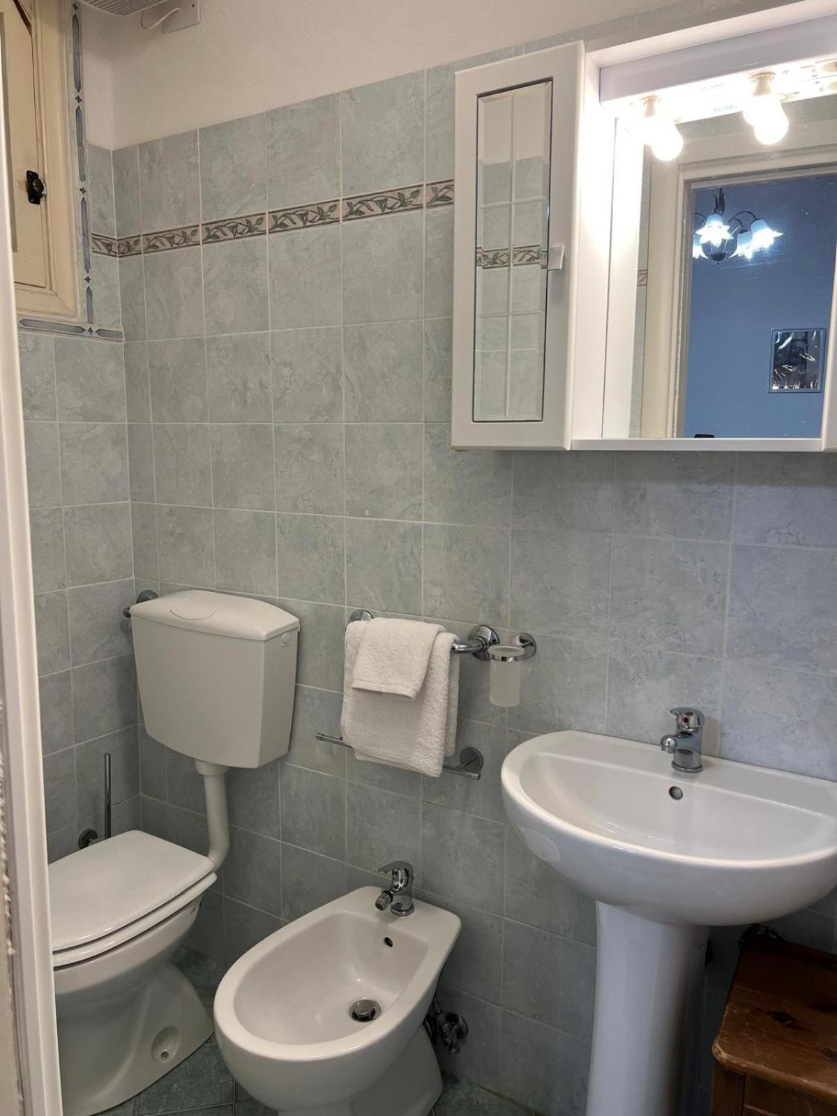 La Casa Di Franci Apartment Леванто Екстериор снимка