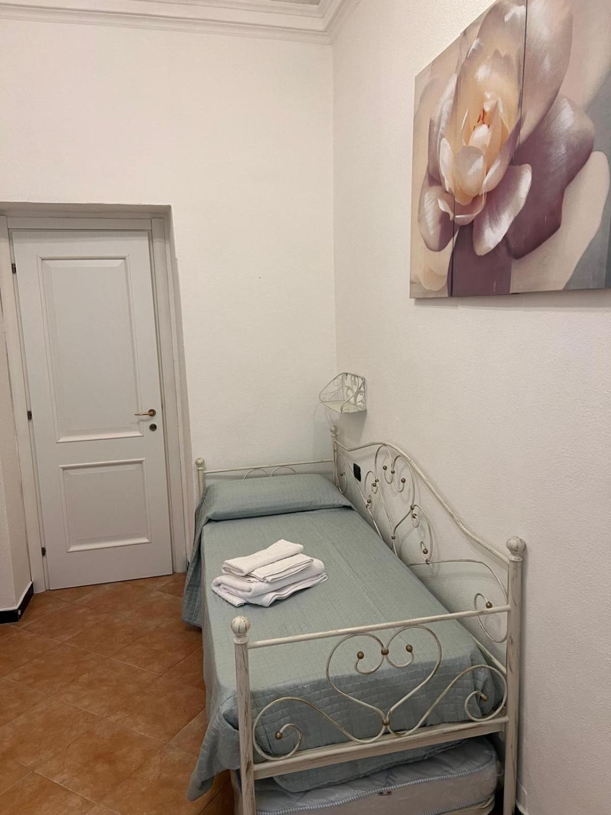 La Casa Di Franci Apartment Леванто Екстериор снимка